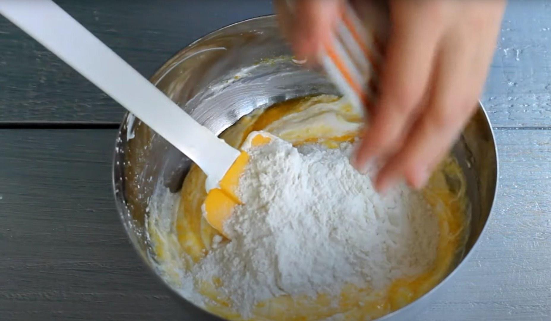 Рецепт - Крем «Пломбир» для медового торта - шаг 3-2