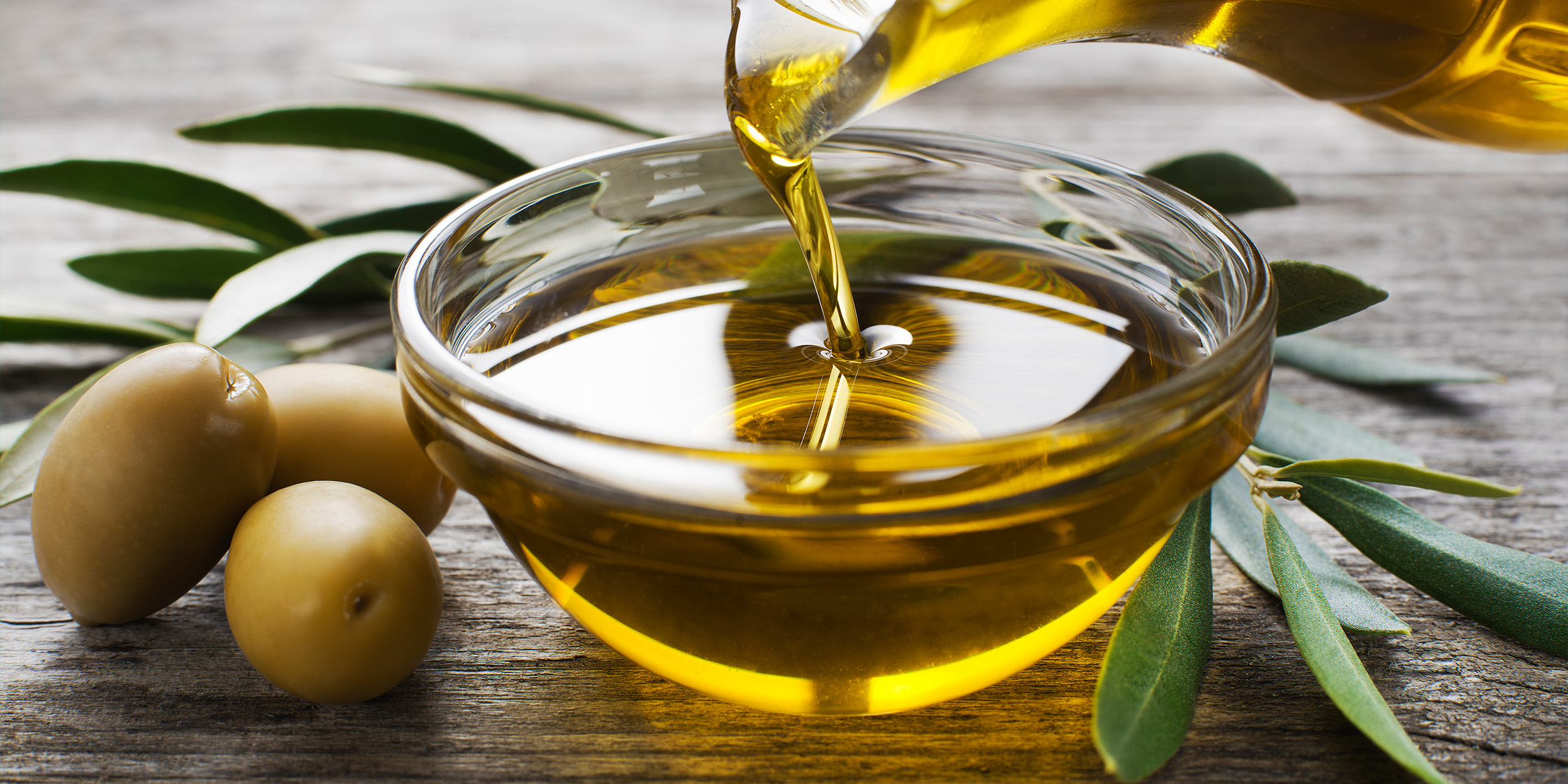 Оливковое масло является природным питательным средством